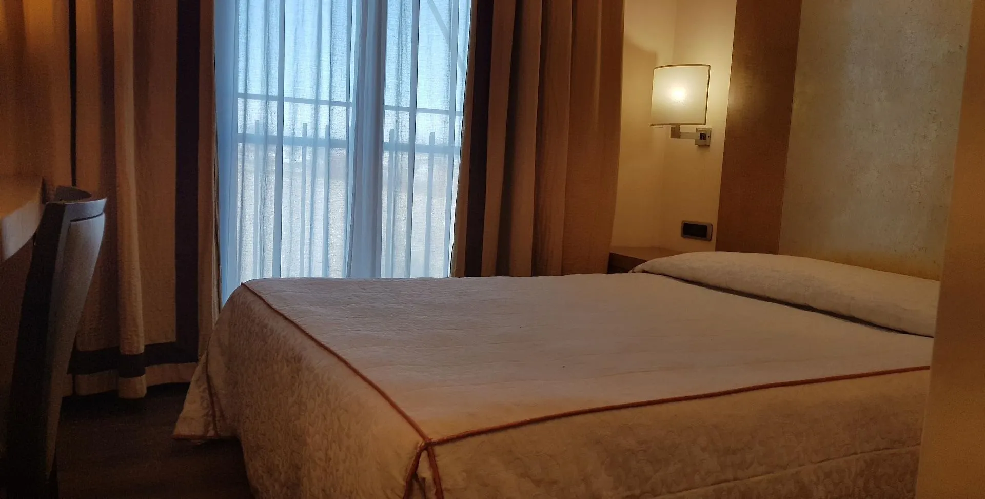 Hotel Tiffany Milano Trezzano sul Naviglio 4*,  Italy