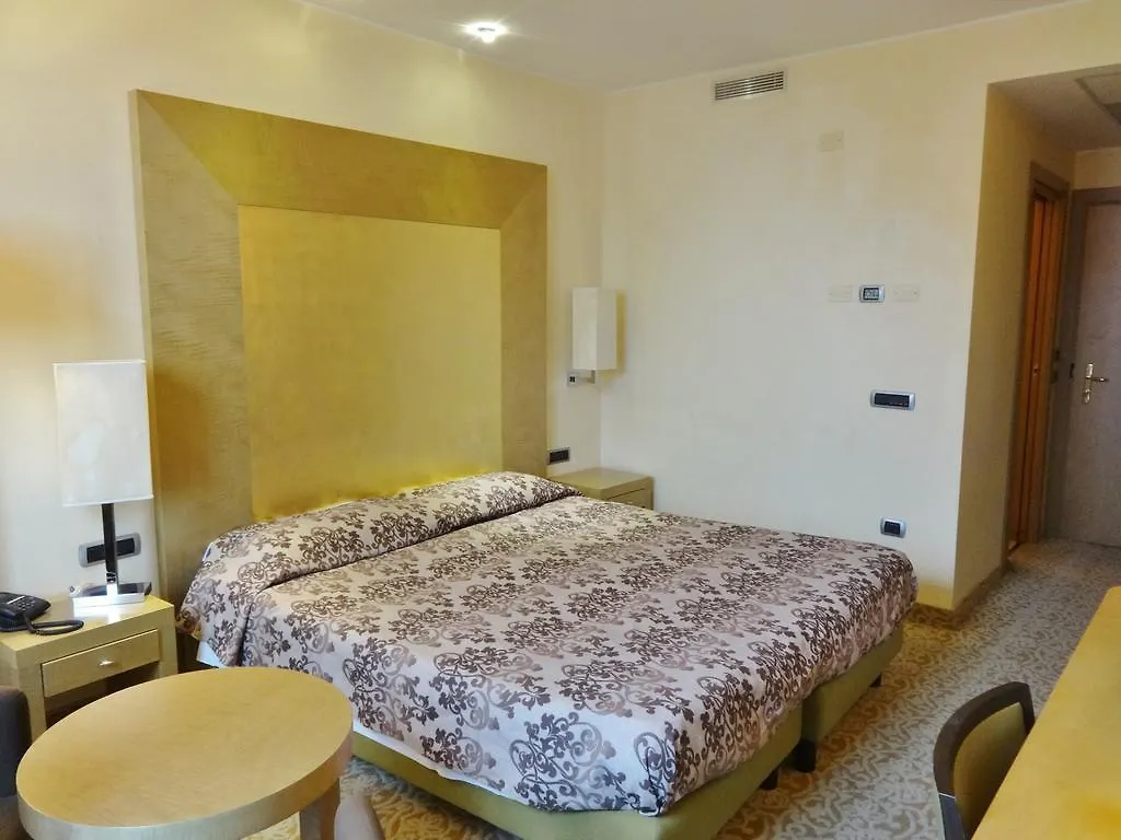 Hotel Tiffany Milano Trezzano sul Naviglio